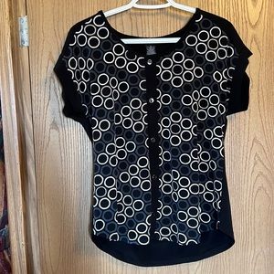 Circles and button front detail tshirt